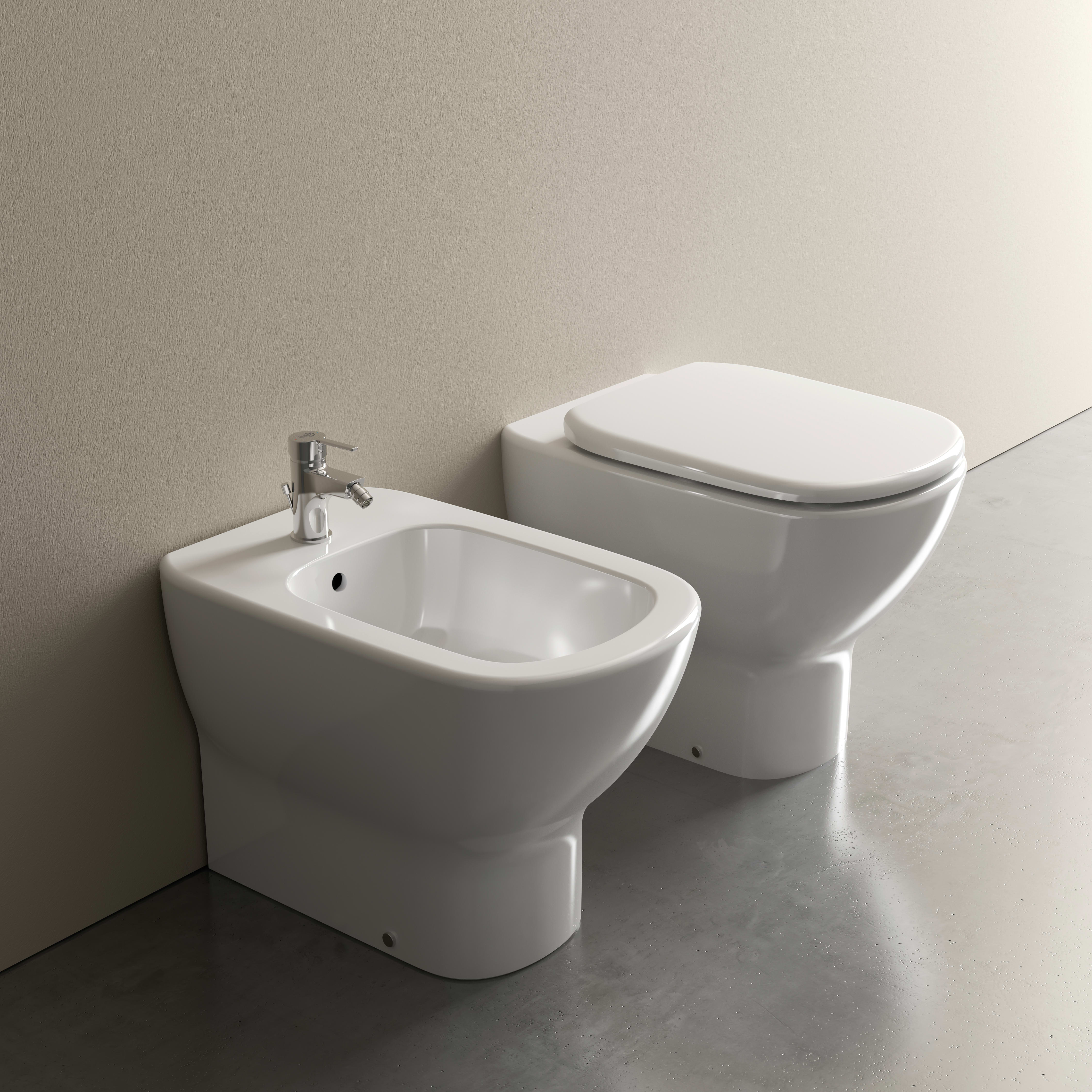 Accessori Bagno Per Disabili Leroy Merlin.Coppia Sanitari Pavimento Filo Muro Ideal Mood Ideal Standard Prezzo Online Leroy Merlin