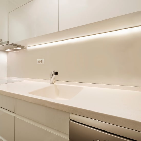 Illuminazione Specchio Bagno Leroy Merlin.Illuminazione Specifica Bagno Cucina E Garage Leroy Merlin